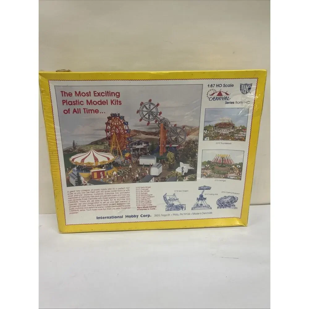 IHC 5129 HO Concession Booth Frog Pond/Ring a Bottle/Kentucky Derby Group 3 Kit